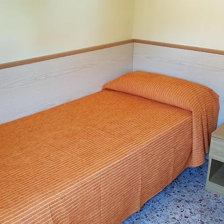 Hotel Meublè Olivi Toscolano-Maderno