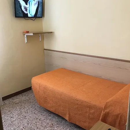 Meublè Olivi Hotel Toscolano-Maderno