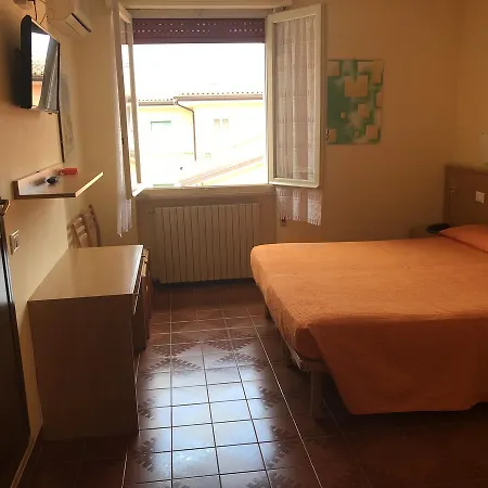 Meublè Olivi Toscolano-Maderno
