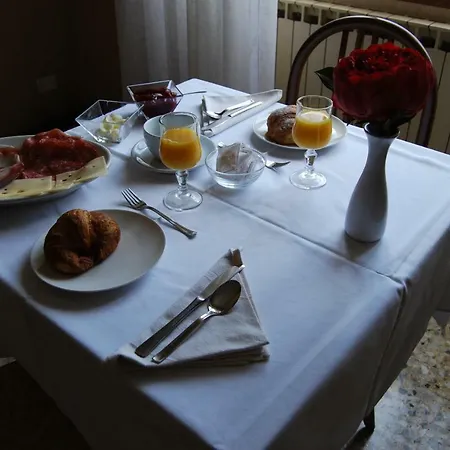 Hotel Meublè Olivi