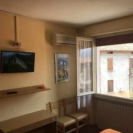 Meuble Olivi 2* Toscolano Maderno